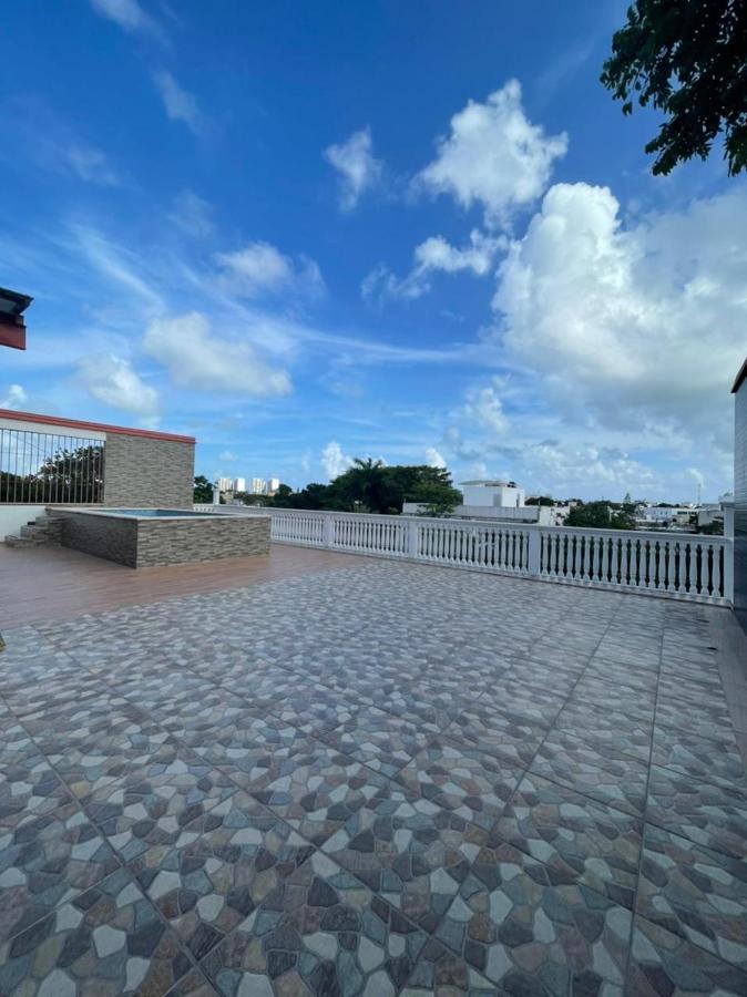 Arco Maya Cancún Buitenkant foto