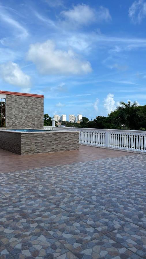 Arco Maya Cancún Buitenkant foto